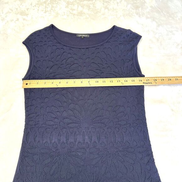 Leo Guy Women's Navy Blue Laser-Cut Cotton Round Neck Cap Sleeve Top Sz 6/8 - Picture 7 of 10